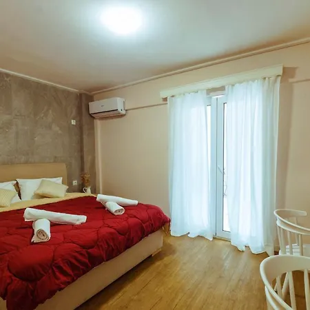 Cozy 1ba In Koukaki's Heart With Garden * Ateny