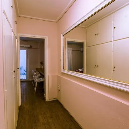 Cozy 1ba In Koukaki's Heart With Garden Apartment