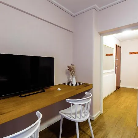 Apartment Cozy 1ba In Koukaki's Heart With Garden Athens
